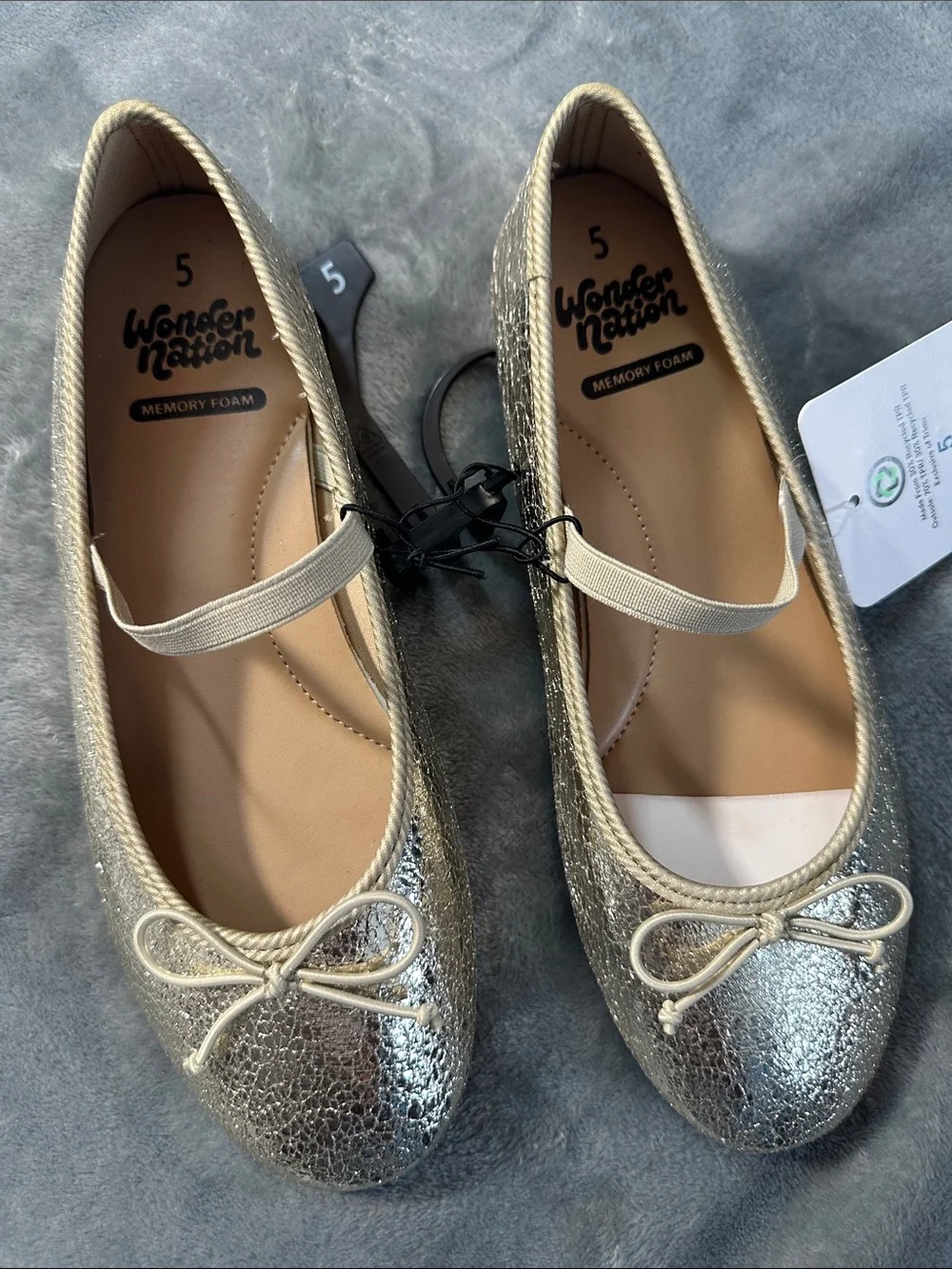 NWTS wonder nation Metallic Silver Mary Jane Ballet Flats with Bow Sz 5 girls